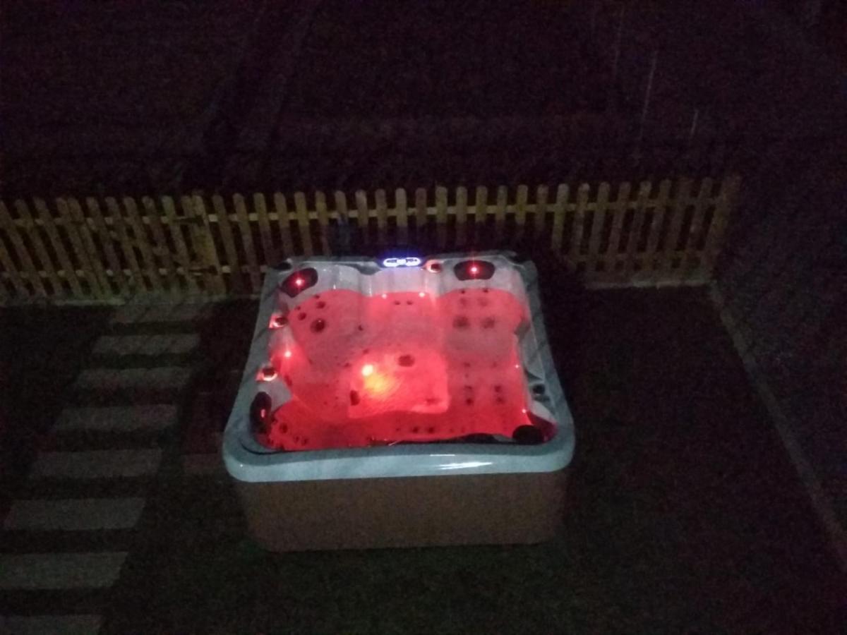 Apartamento Rural Casa Paco Con Jacuzzi Exterior Y Barbacoa Aínsa Zewnętrze zdjęcie