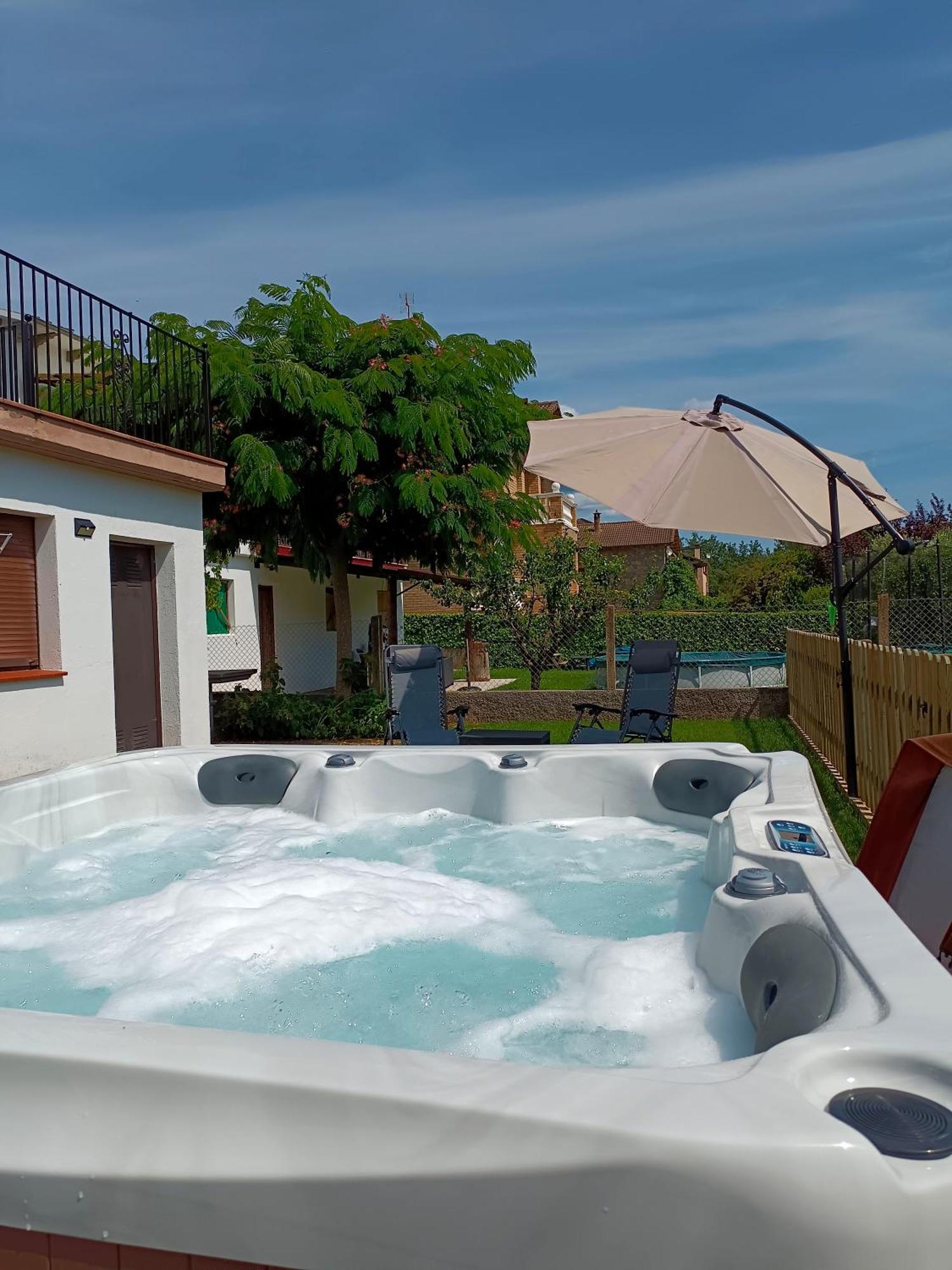 Apartamento Rural Casa Paco Con Jacuzzi Exterior Y Barbacoa Aínsa Zewnętrze zdjęcie